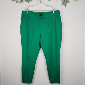 Universal Standard Size L (22-24) Green Stretch Pull On Pants with Pockets NWT